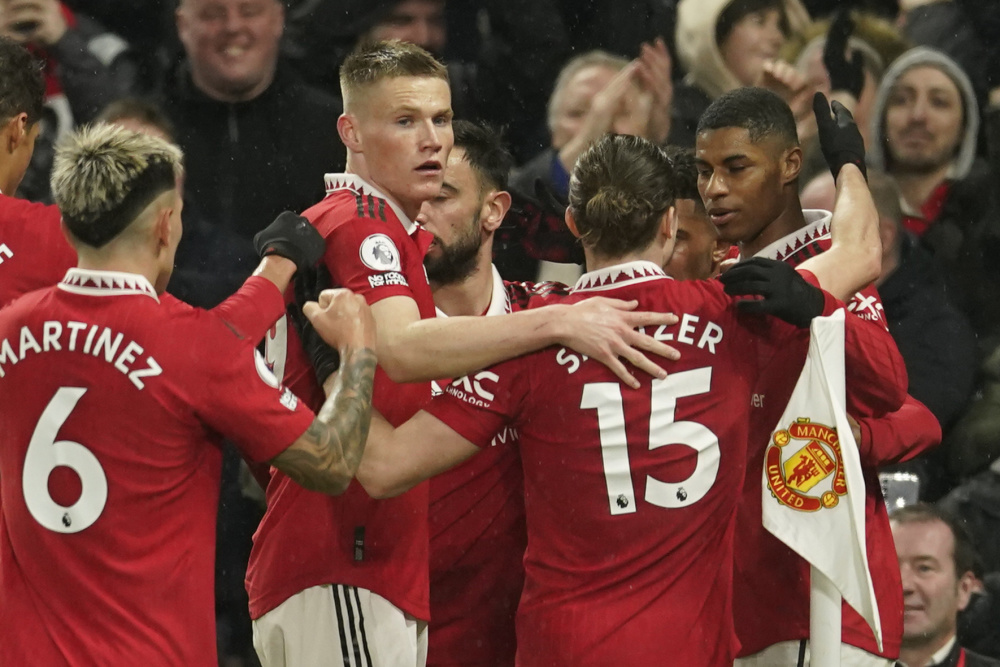 更是年轻球 更是年轻球