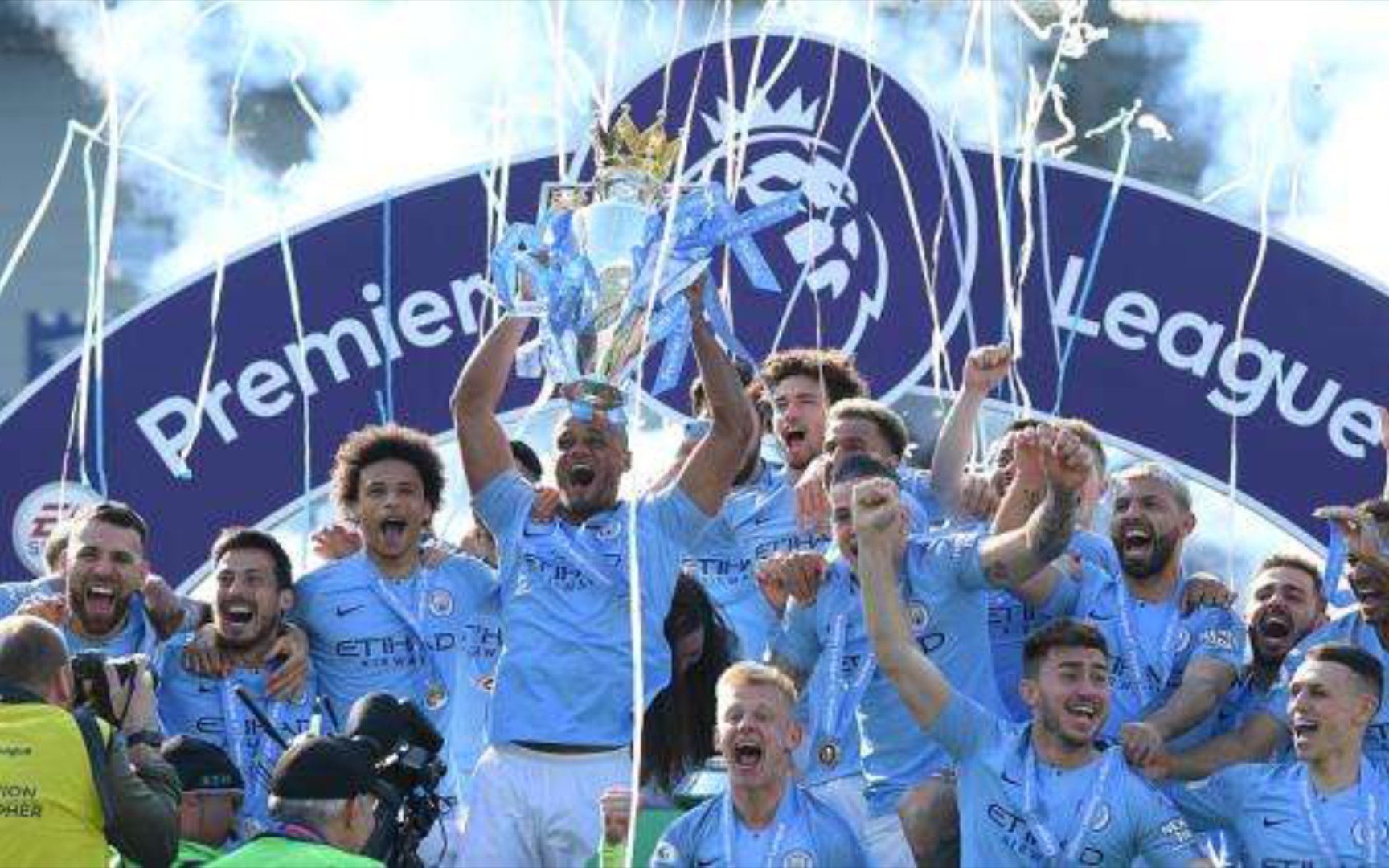 面临考验 面临考验